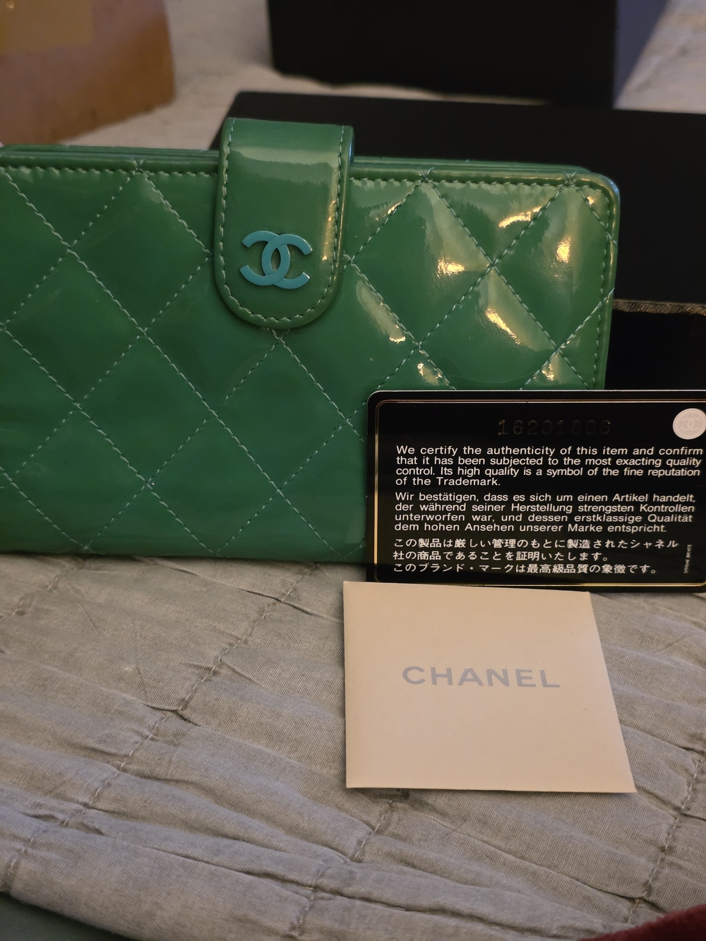 Chanel Quilted Patent Leather French Wallet/ Very Nice/ Timeless Classic - Picture 12 of 14